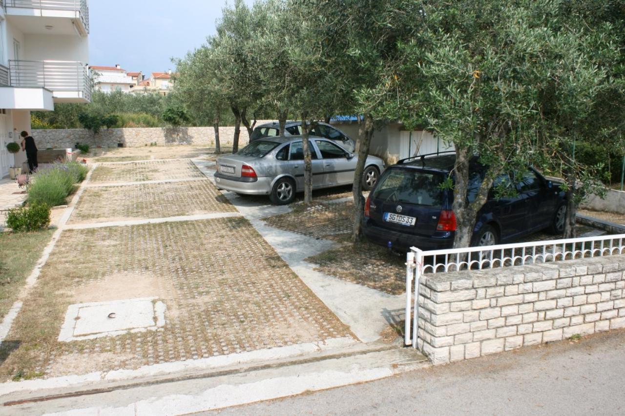 Apartments With A Parking Space Novalja, Pag - 6398 Экстерьер фото