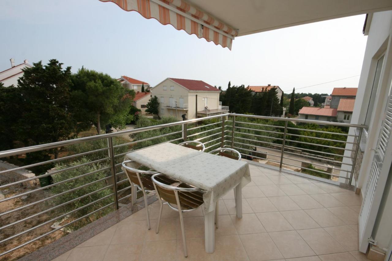 Apartments With A Parking Space Novalja, Pag - 6398 Экстерьер фото